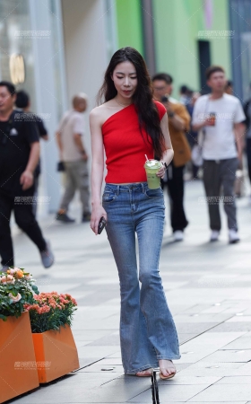 苗条牛仔长腿 [12P]