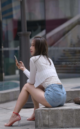 [一始专区] 青春靓丽热裤女孩 【图片➕视频】<font color=red> [10P]</font>