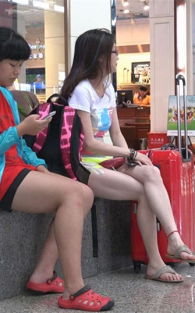 长腿少妇的勾人大法