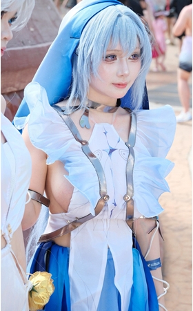 性感的cos小美女【套图+视频】
