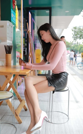 [kaine专区] 一丝烟 【图片➕视频】<font color=red> [10P]</font>