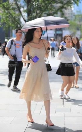 春天的味道 人比桃花美 [23P]