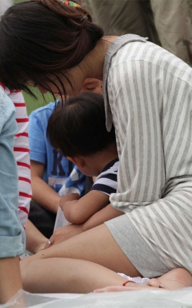 No526 恬静少妇足底细嫩无瑕