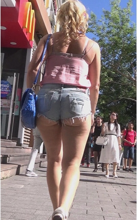 国外大屯妹子