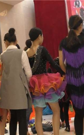 4k-极品豹纹高跟凉鞋美女舞蹈演员