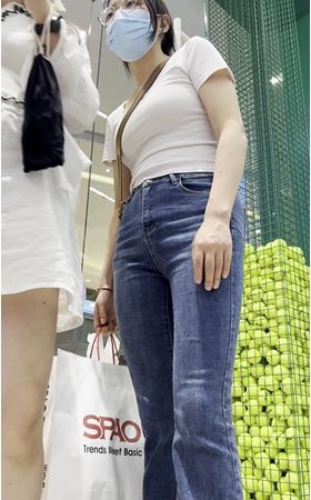 丰屯牛仔小姐姐