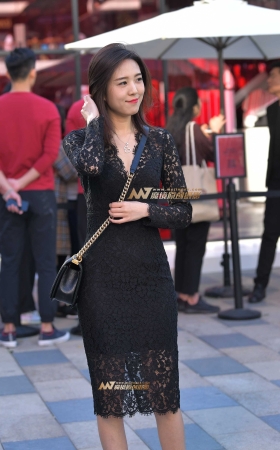 镂空长裙性感漂亮少妇 [21P]