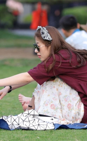 No1008 带上墨镜就能与少女一争风采的少妇五彩艳足，你愿意错过？ 第2套
