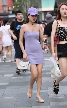 长腿小姐姐 [14P]