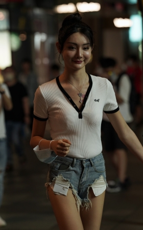 热裤女孩