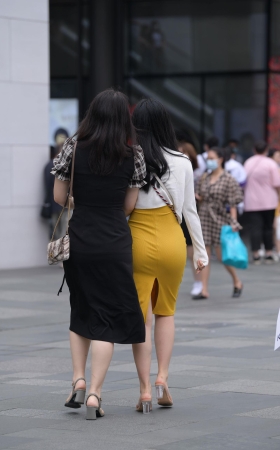 高挑的性感美女~爱了