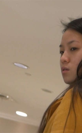 长发女孩的黑丝高跟
