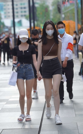 菜菜辣妹背心