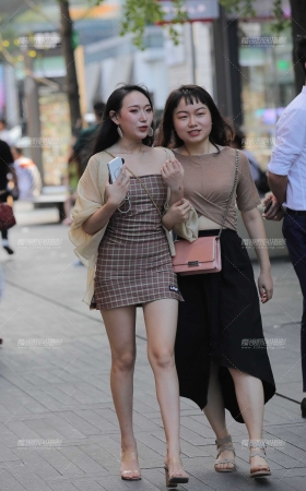 长腿小姐姐 [22P]