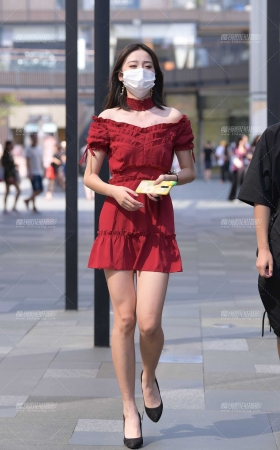 美腿高跟小姐姐 [12P]