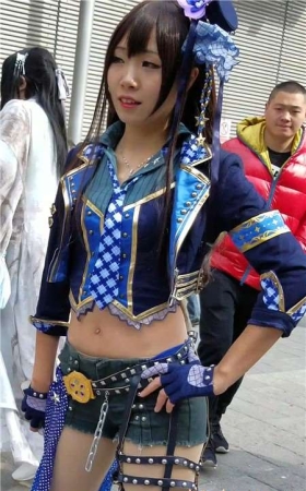 4k - 一脸清纯的cosplay二次元美少女
