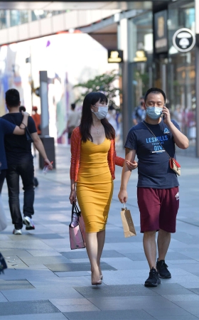 视觉冲击街拍作品 - 性感韵味的包臀裙小姐姐