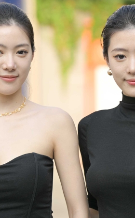 美腿姐妹 [30P]