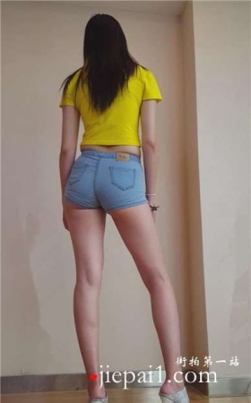 小美AOA -Miniskirt 横竖拍浅蓝热裤慢摇 [829 MB]