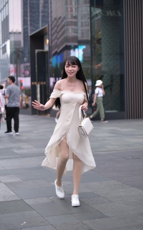 漂亮的美女小姐姐