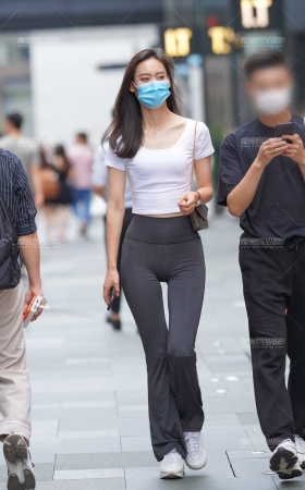一条紧身裤就能美全身 [23P]