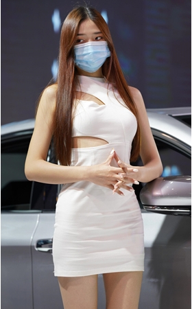 广东国际展美女如云二(400P)
