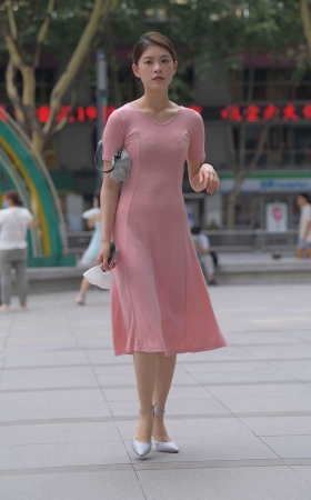 【6月摄影作品】长裙美女 【图片➕视频】<font color=red> [10P]</font>