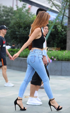 小蛮腰，紧致牛仔 美臀MM [27P]