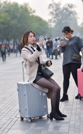 黑丝美腿美女