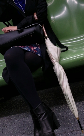 花连衣包臀短裙黑色丝袜好身材少妇