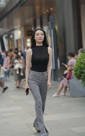 性感牛仔裤女友