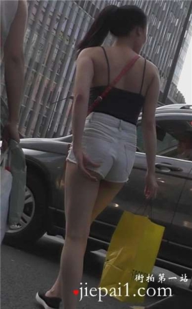 极品好身材颜值爆表的女神逛街买买买 [3.00 GB]