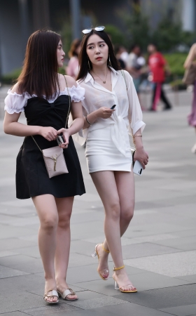 高跟美女