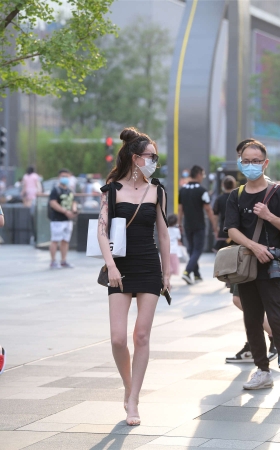 视觉冲击街拍作品 - 小仙女芭比 裸腿篇