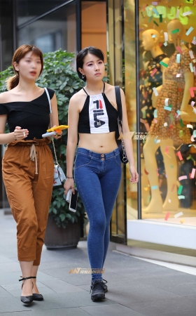超短露背心+紧致蜜桃裤MM [23P]