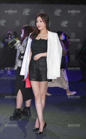 好美的女人~ [23P]