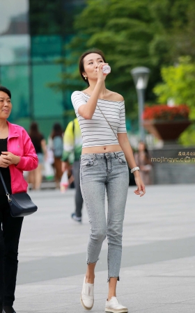 身高180+的长腿露脐牛仔 [16P]