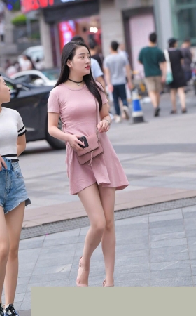 白嫩美腿小姐姐3A3161[330M]