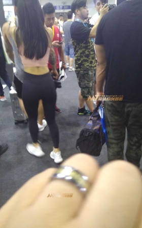 俏丽美臀 [27P]
