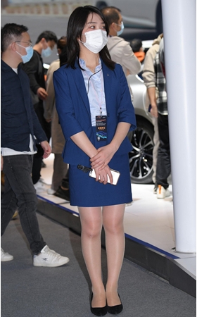 蓝裙小姐姐(27P)