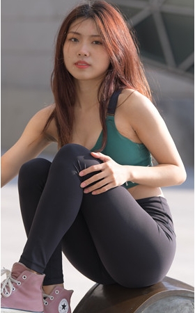 （视频）瑜伽裤小妹