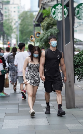 低胸吊带