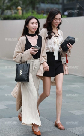 时尚靓丽闺蜜 [23P]