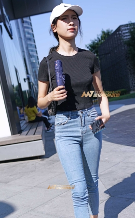 早晨的蓝牛 [10P]