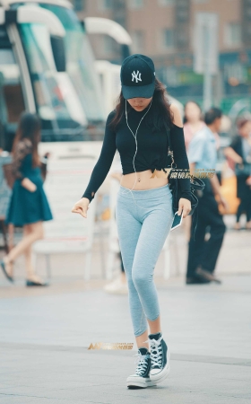 美女 三合一 [10P]