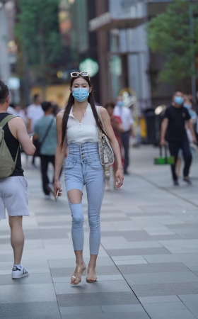 长腿紧牛
