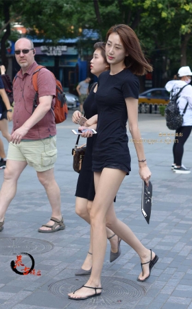 8-9 大长腿 [13P]