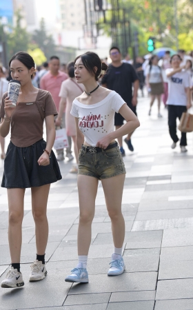 妹妹很清纯可人/231028-6-71