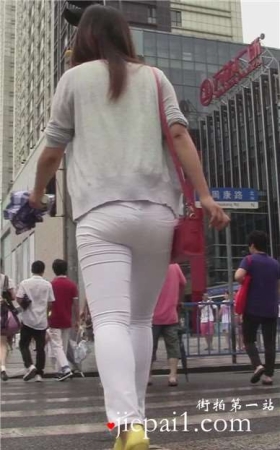 逛街随拍三位美臀美腿美女少F [1.56 GB]