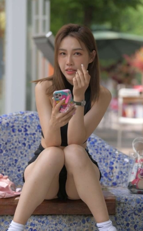 一始街拍作品  黑色牛仔热裤美女 [687P2V-27.7GB]